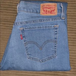 NWOT Levi’s jeans